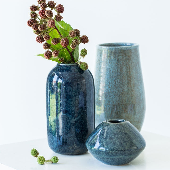 Botz Black Blue Speckle Stoneware Brush-on Glaze